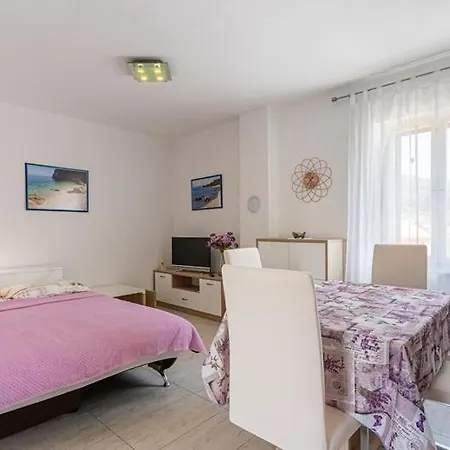 Apartamento In With Terrace, Air Condition, Wifi, 5206-2